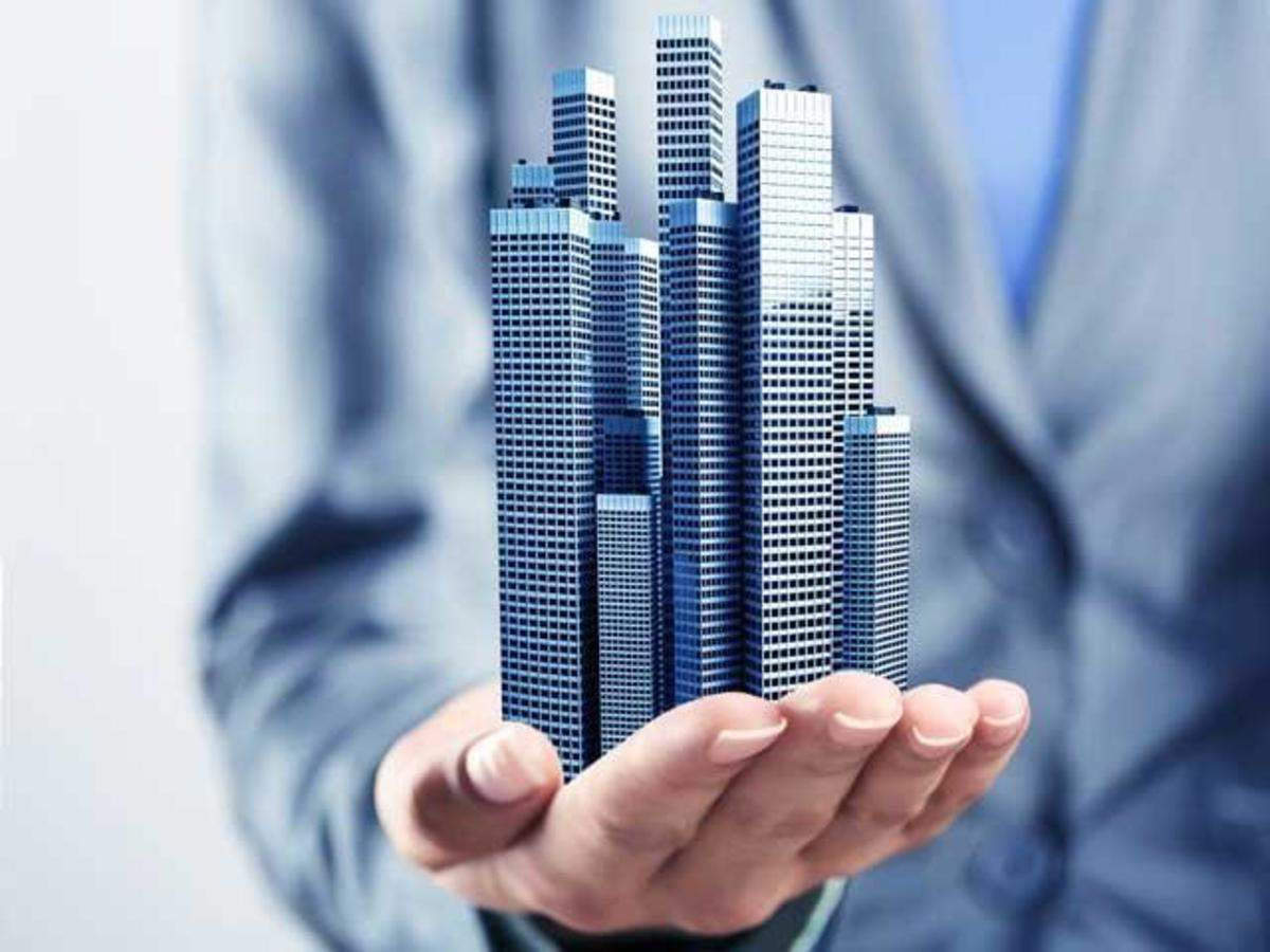 You are currently viewing How Commercial Real Estate Development Can Transform Local Economies